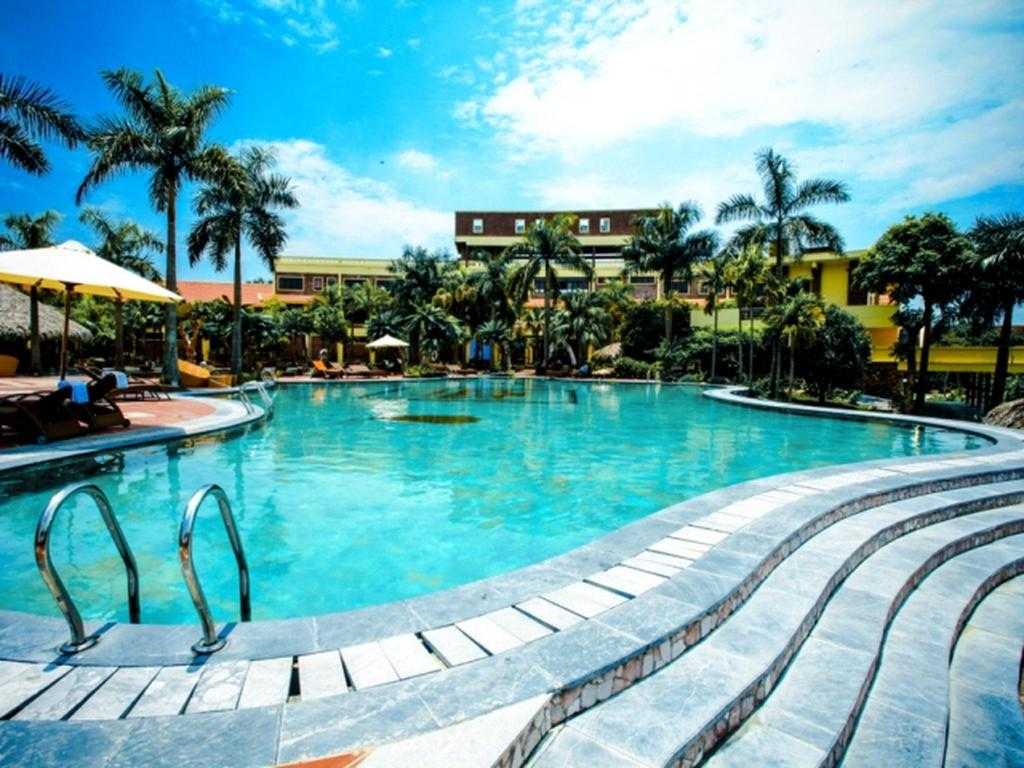 Bể bơi khách sạn Asean